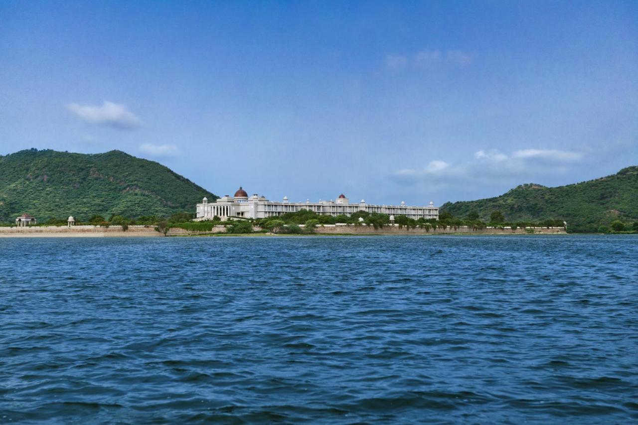 Raffles Udaipur Hotel ภายนอก รูปภาพ
