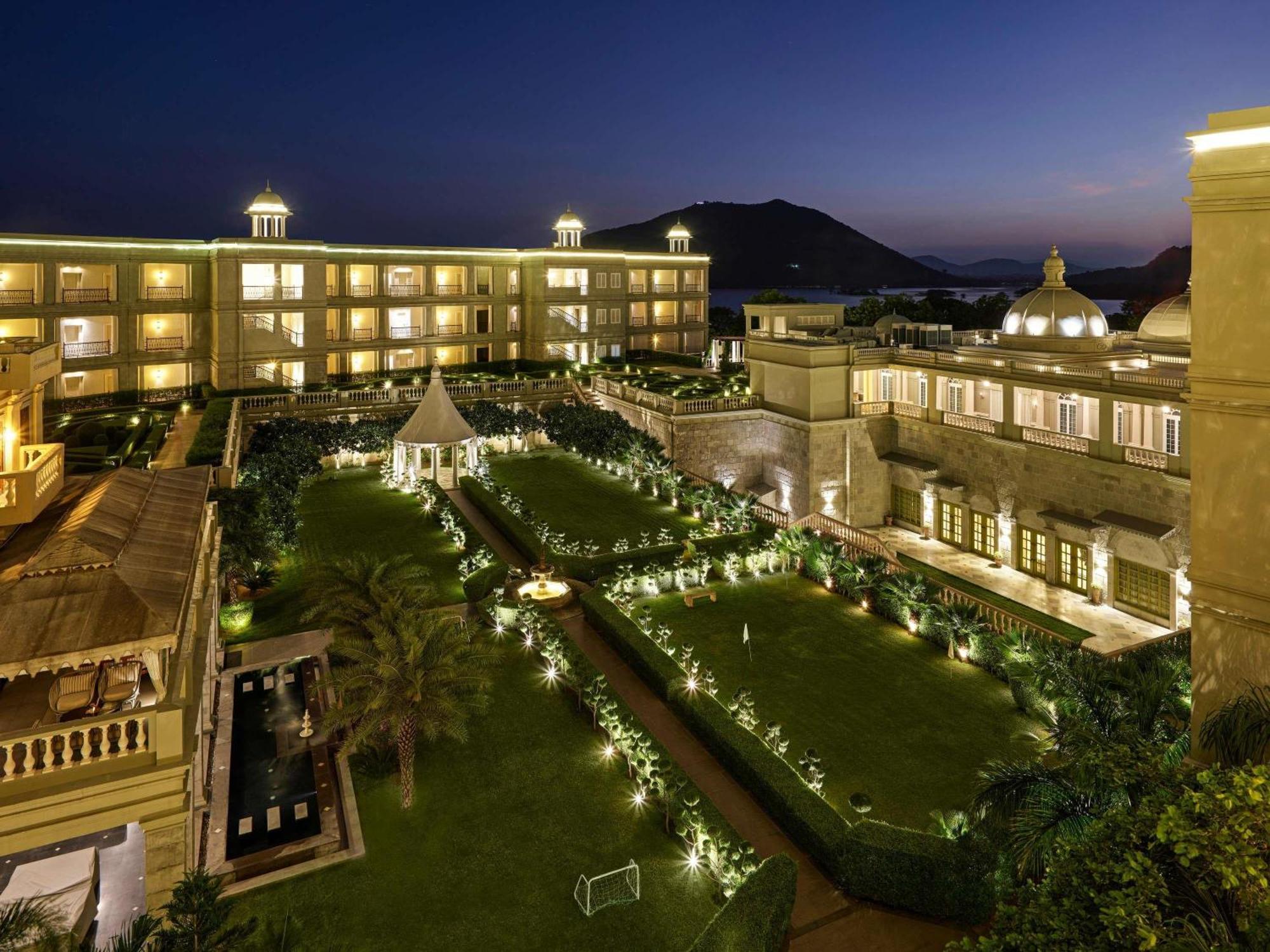 Raffles Udaipur Hotel ภายนอก รูปภาพ